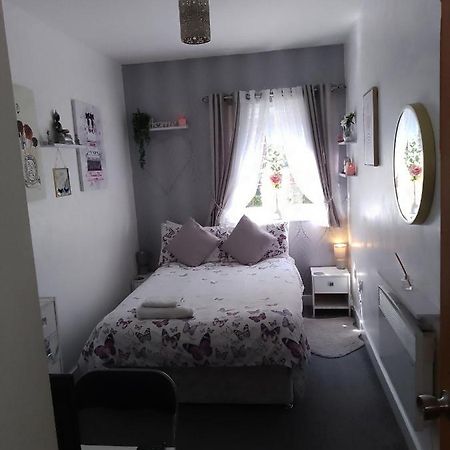 Bed And Breakfast Double Room Chester City Centre, Free Parking Zewnętrze zdjęcie