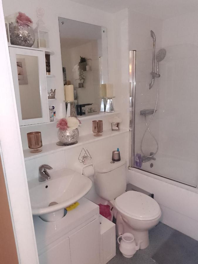 Bed And Breakfast Double Room Chester City Centre, Free Parking Zewnętrze zdjęcie